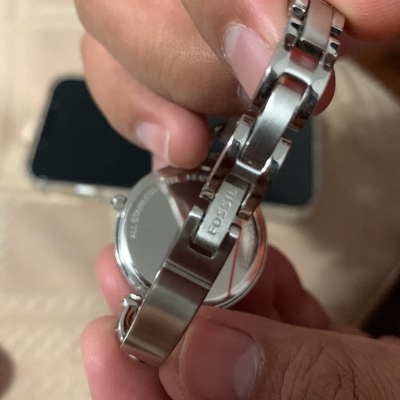 FOSSIL WATCH - Picture 4 of 5